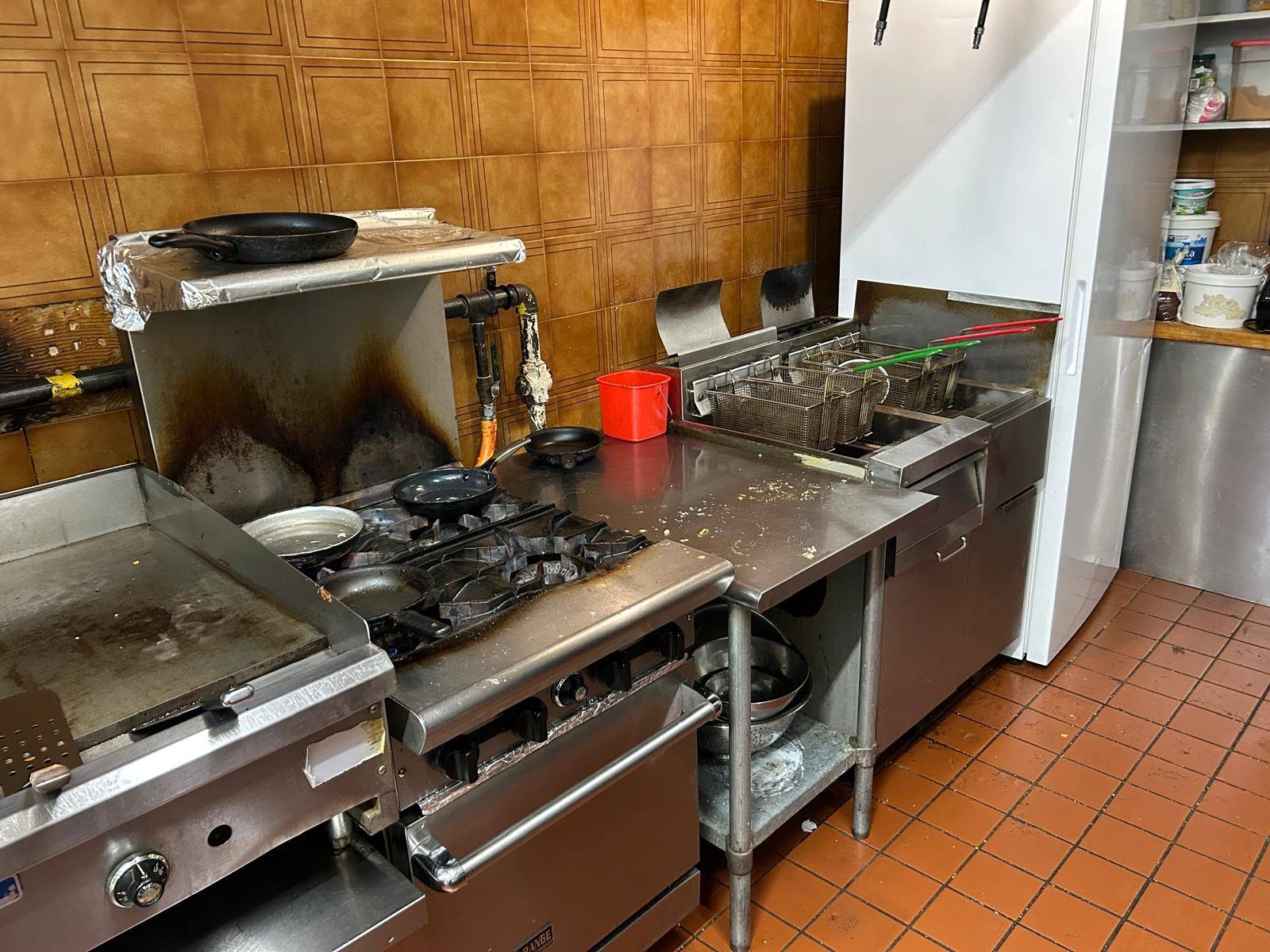 Oshawa, ON L1G 4W6,1100 Simcoe ST N