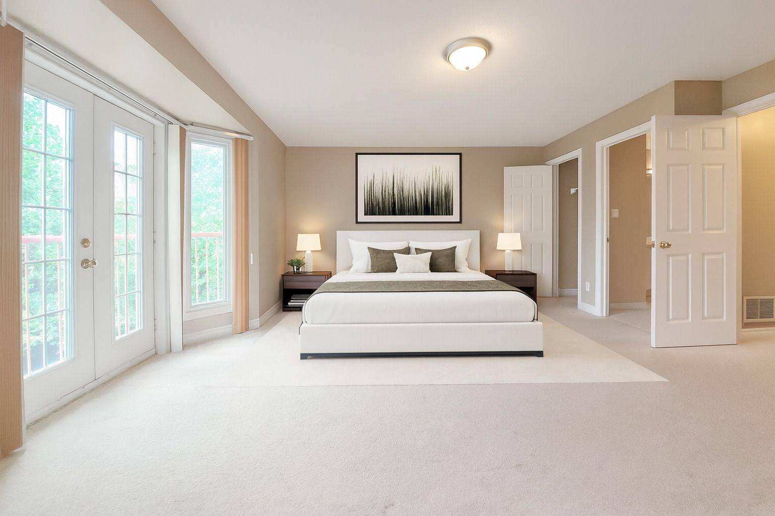 Vaughan, ON L4J 8J7,151 Townsgate DR #3