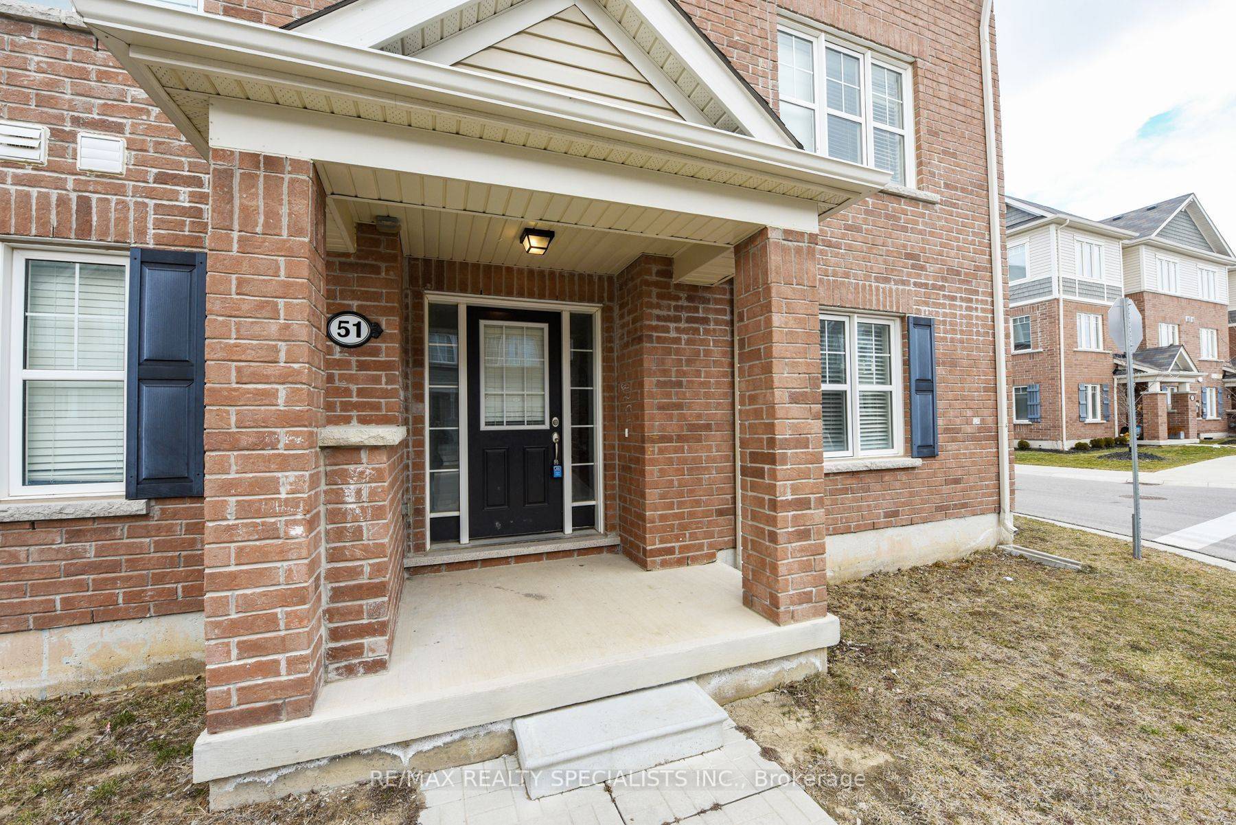 Milton, ON L9T 9L6,1000 Asleton BLVD #51