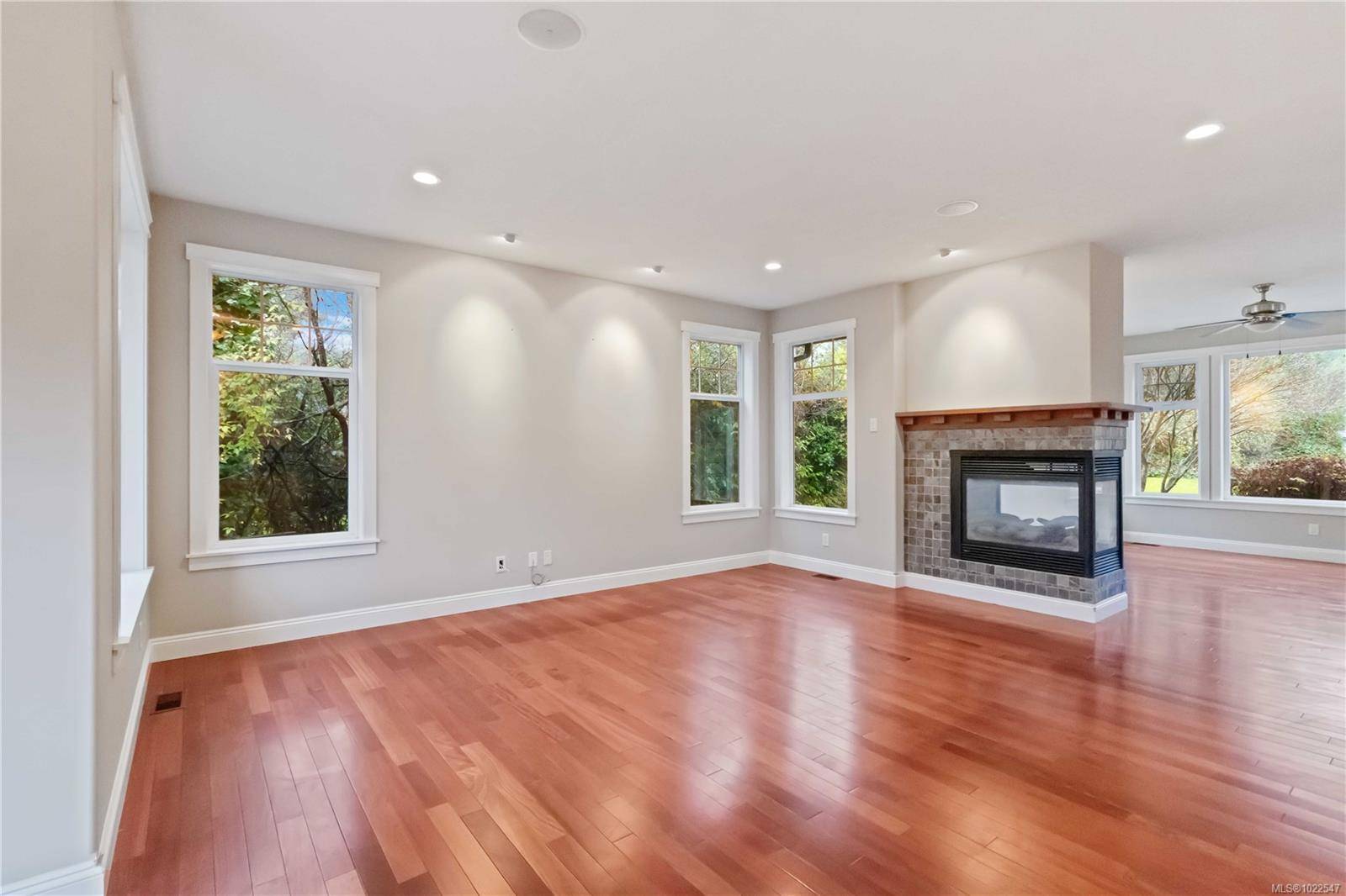 North Saanich, BC V8L 1H6,9319 East Saanich Rd