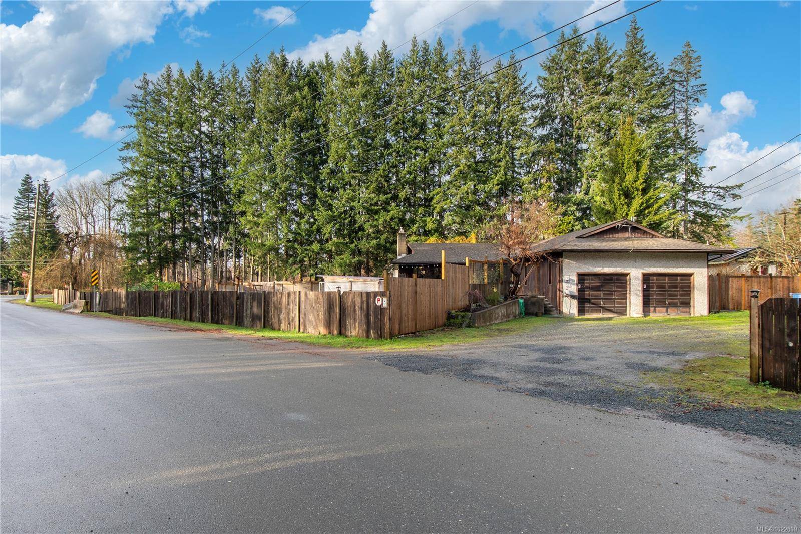 Campbell River, BC V9W 3M9,450 Old Petersen Rd