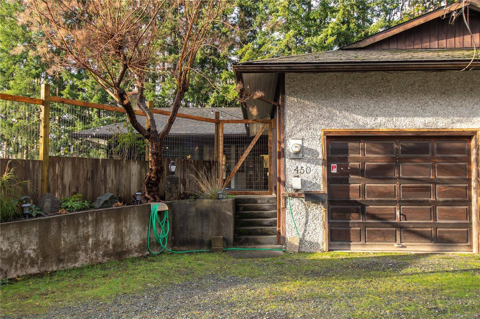 Campbell River, BC V9W 3M9,450 Old Petersen Rd