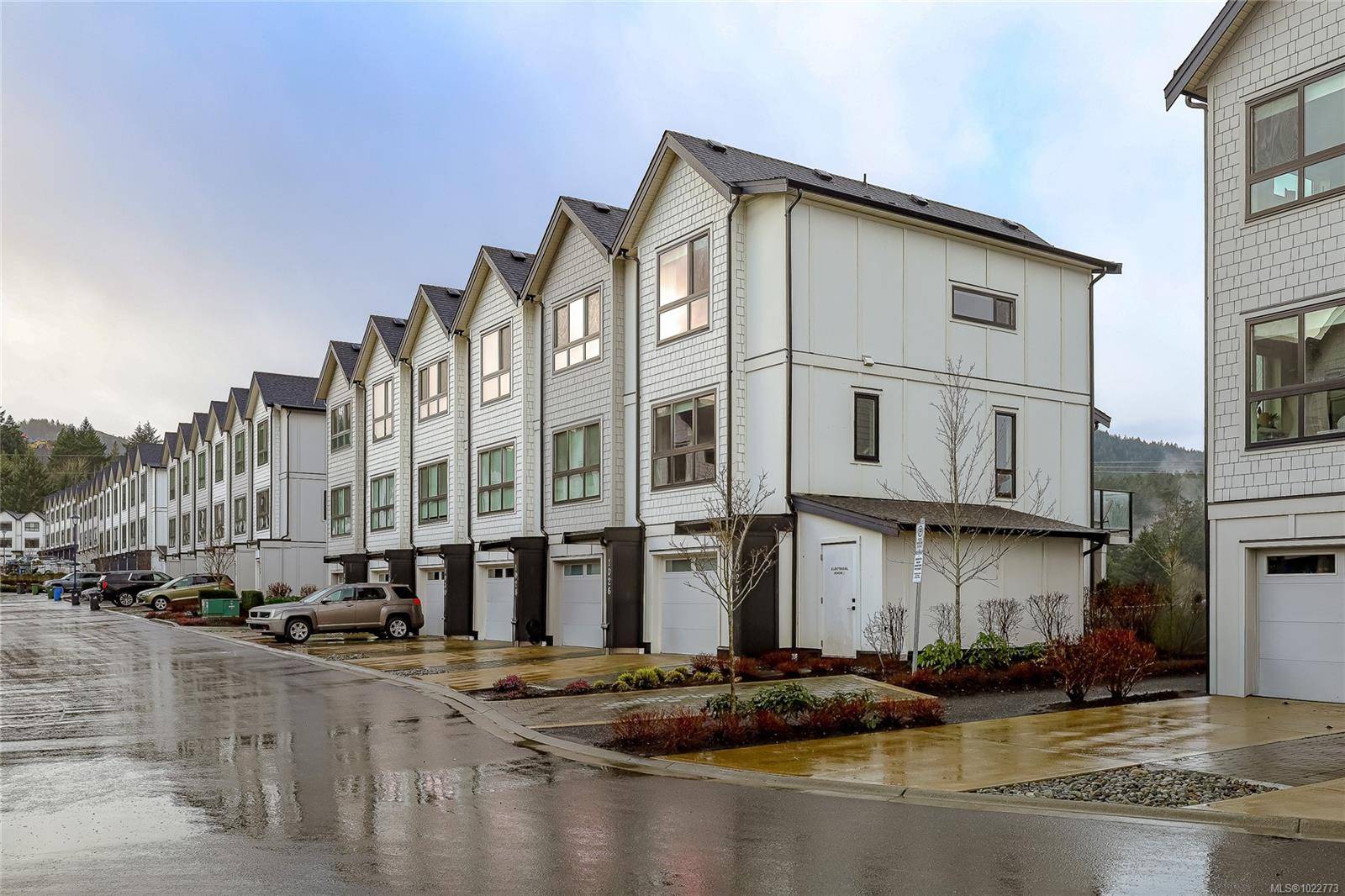 Langford, BC V9B 0Y4,1024 Boxcar Close