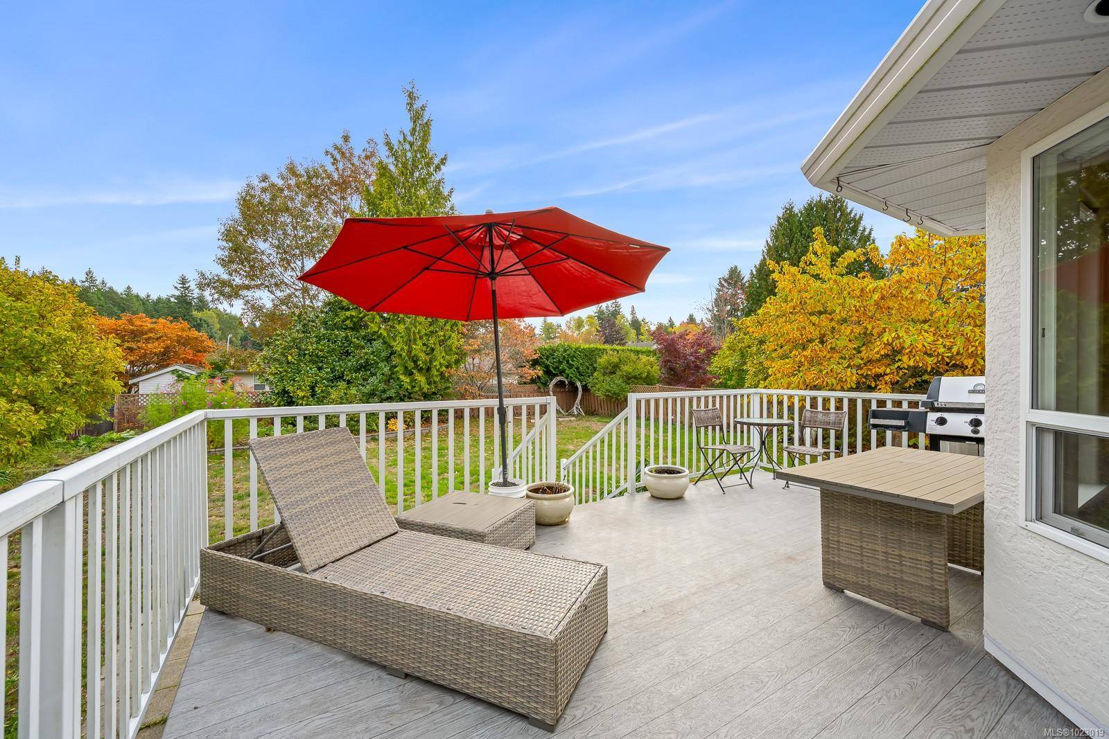 Comox, BC V9M 3R4,804 Highridge Crt