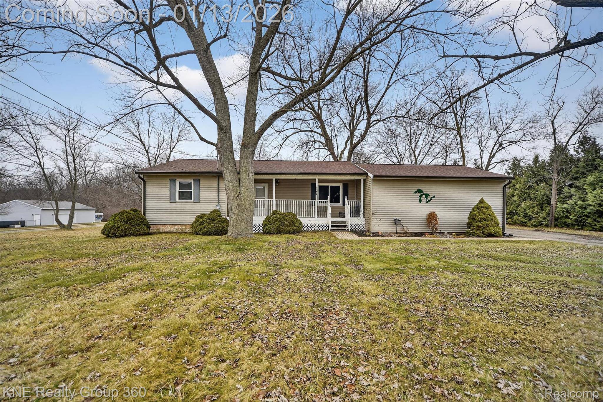 Lansing, MI 48911,2142 Washington RD