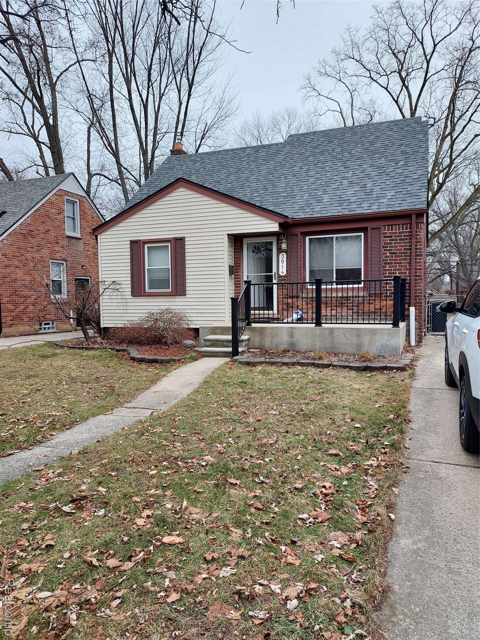 Royal Oak, MI 48073,3014 N Vermont AVE