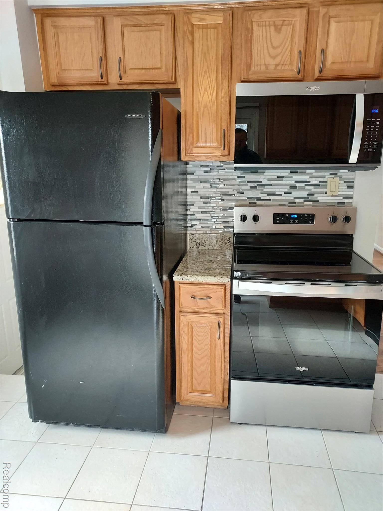 Royal Oak, MI 48073,3014 N Vermont AVE