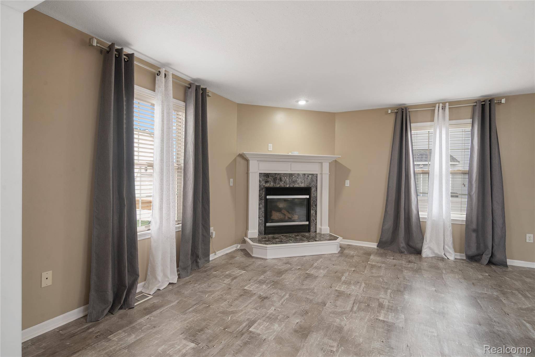 Saginaw, MI 48603,3094 Sundown LN