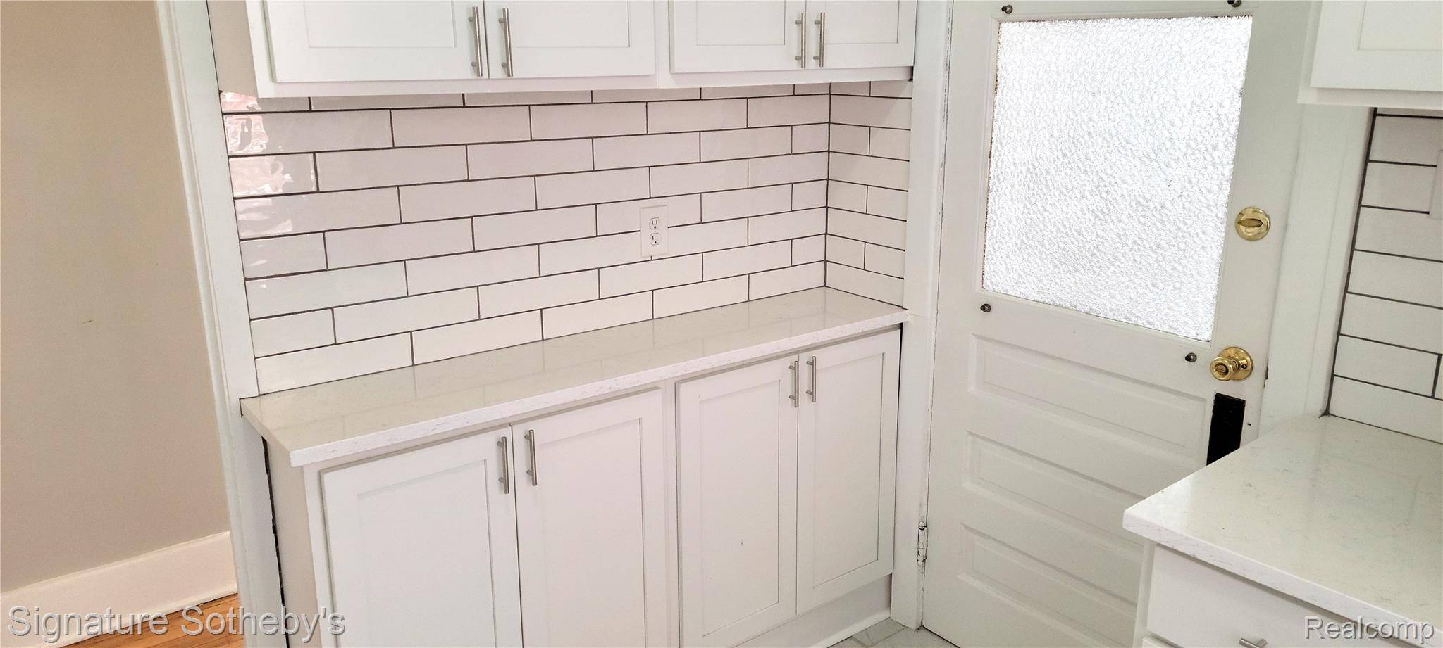 Grosse Pointe Park, MI 48230,1031 MARYLAND ST