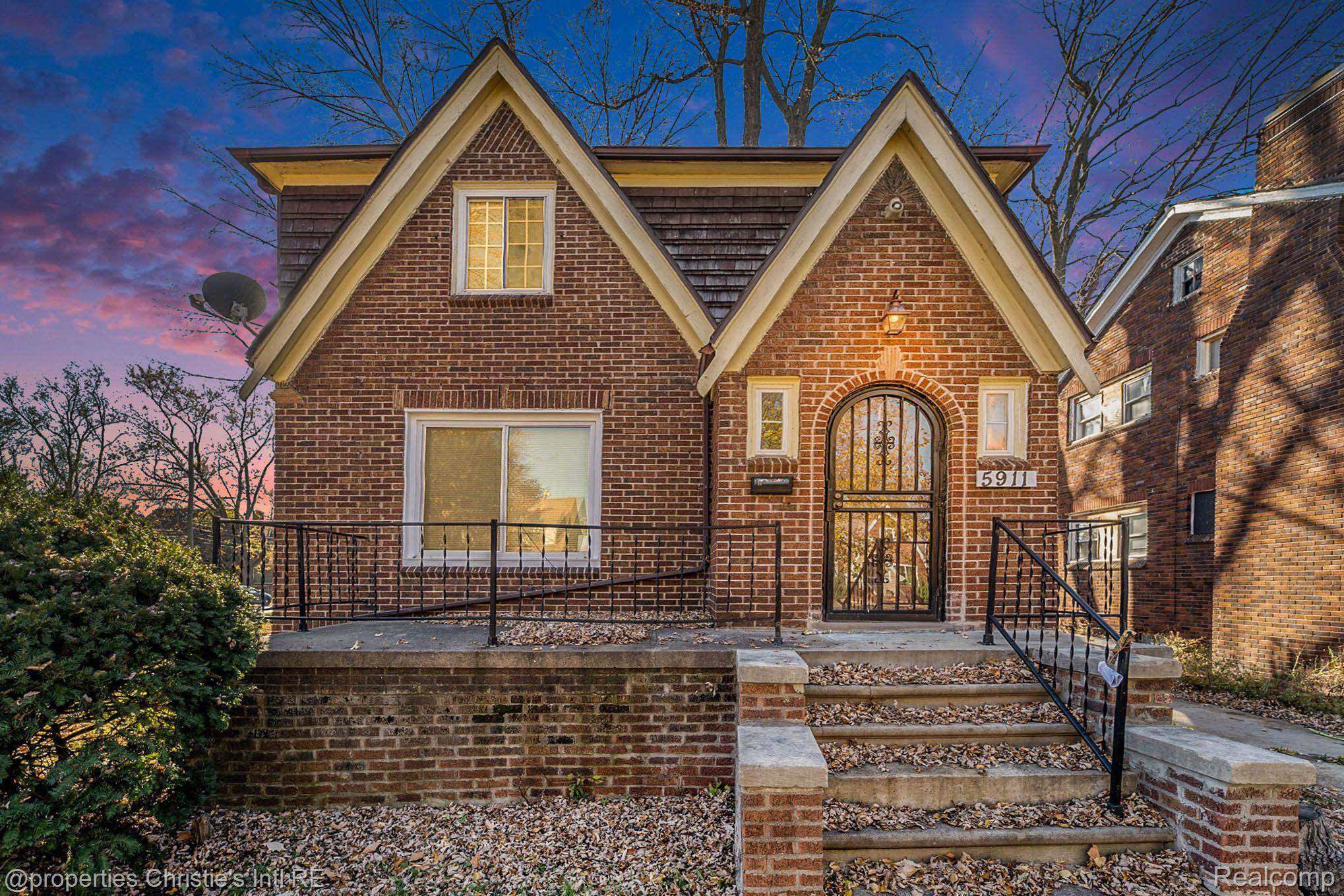 Detroit, MI 48224,5911 YORKSHIRE RD