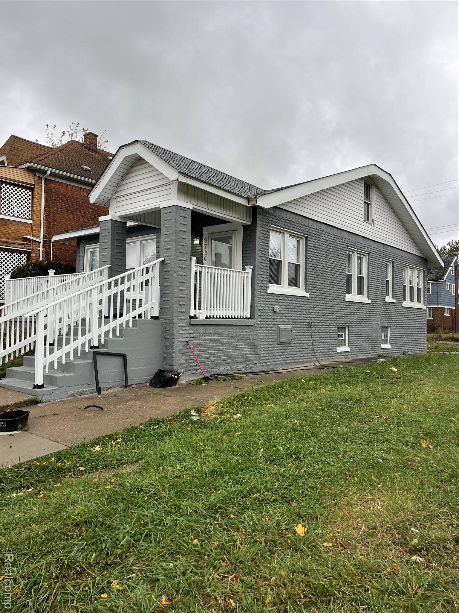 Detroit, MI 48238,3764 W Grand ST