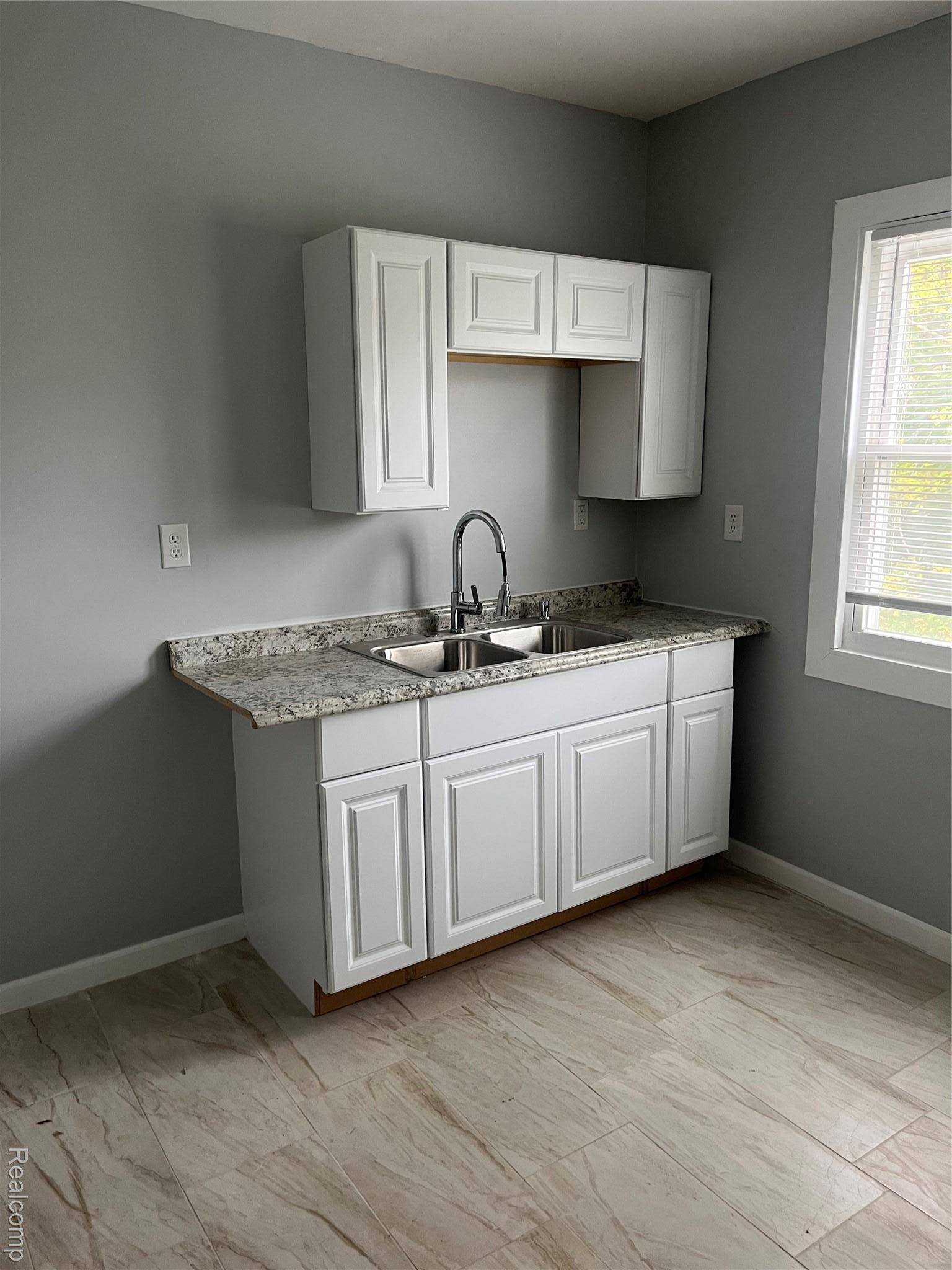 Detroit, MI 48238,3295 Clements ST