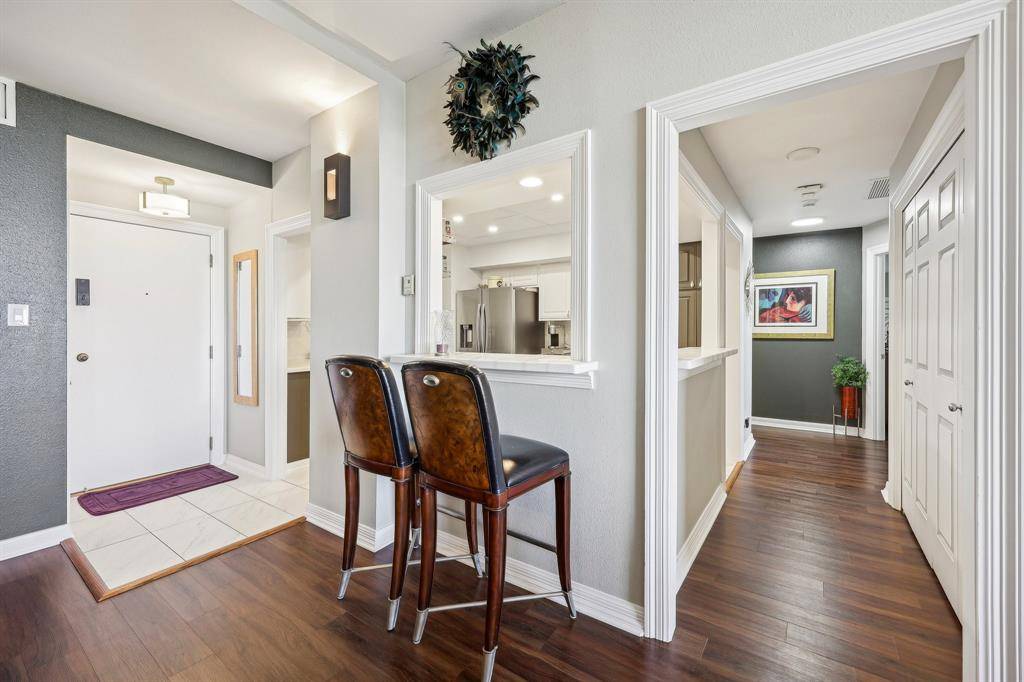 Dallas, TX 75248,5200 Keller Springs Road #815