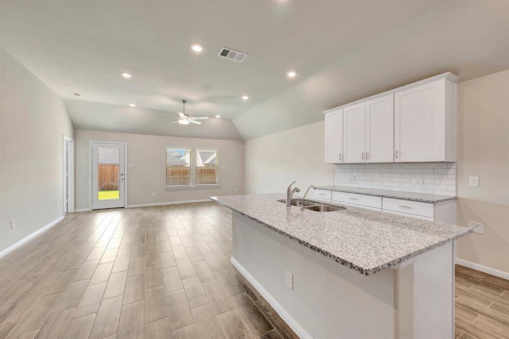 Princeton, TX 75407,417 Wydown Drive