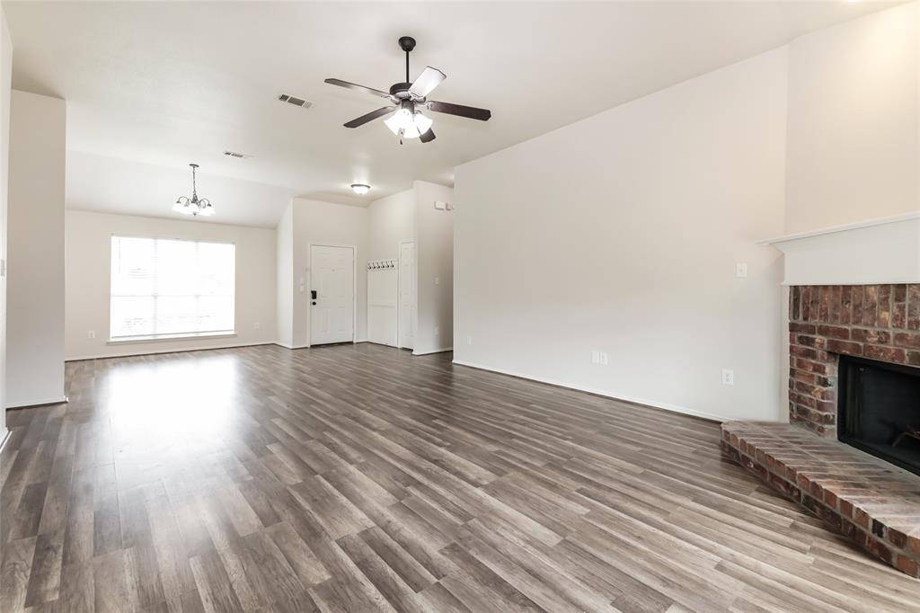 Royse City, TX 75189,824 Matthew Lane