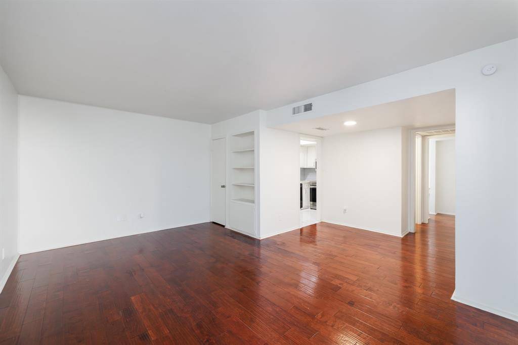 Dallas, TX 75244,12810 Midway Road #1033