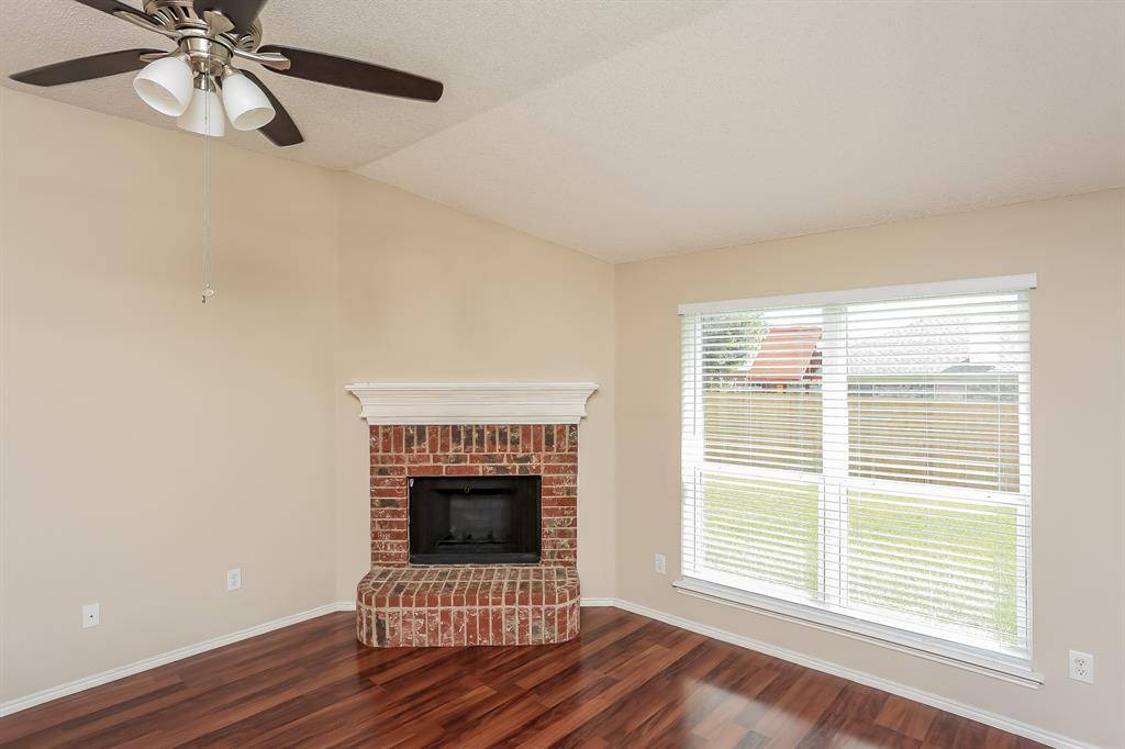 Arlington, TX 76002,8009 Blue Duck Trail