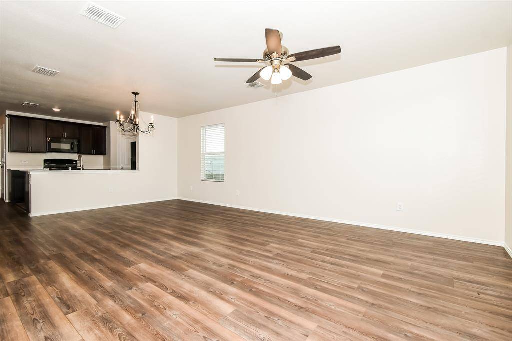 Forney, TX 75126,5649 Hepburn Street