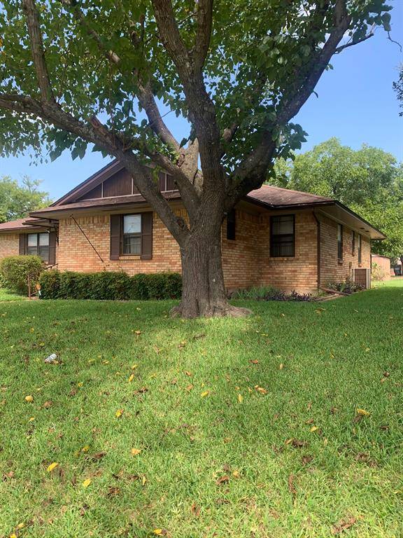 Lancaster, TX 75146,919 Magnolia Lane