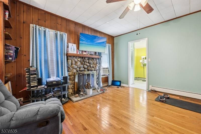 Lincoln Park Boro, NJ 07035,101 Seminole Ave