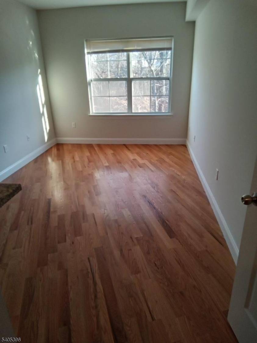 Nutley Twp., NJ 07110,345 Centre St #302