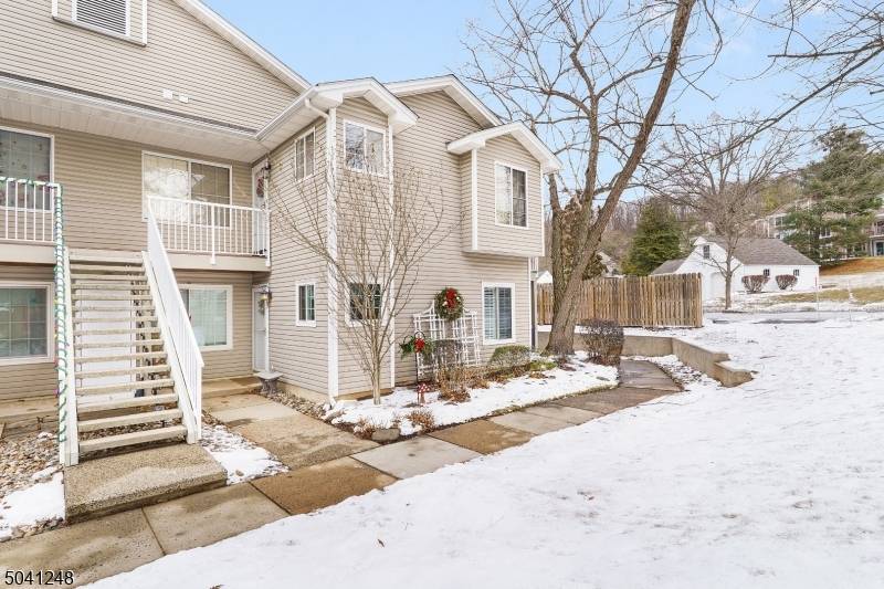 Bedminster Twp., NJ 07921,47 SPRUCE CT