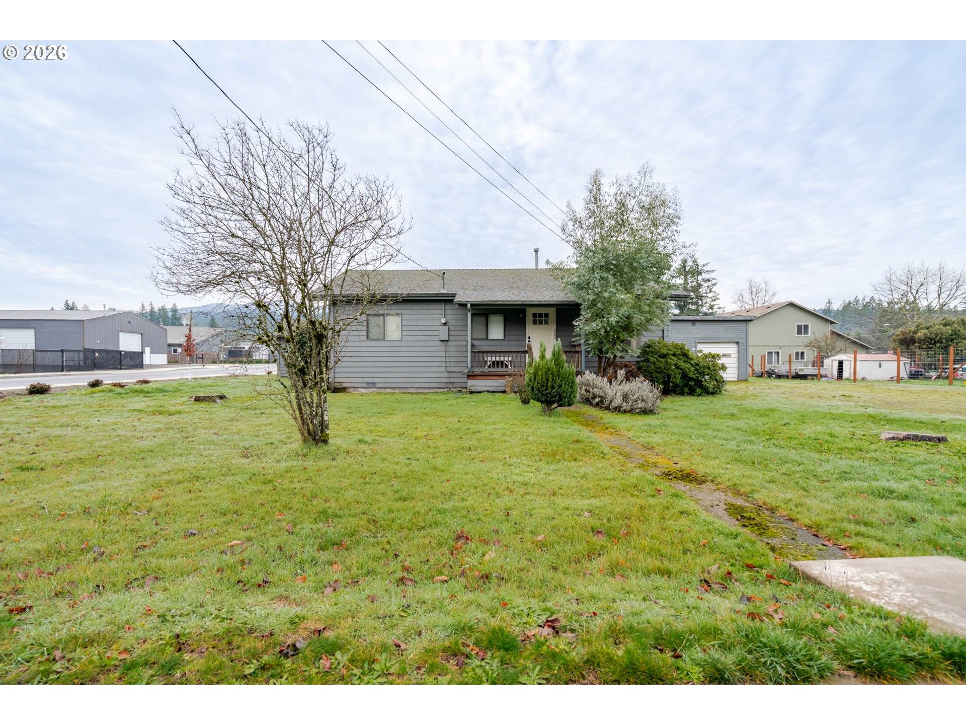 Mill City, OR 97360,410 SW BROADWAY ST