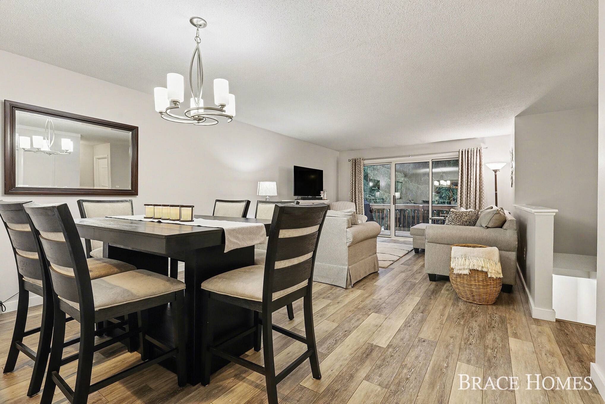 Grand Rapids, MI 49525,3369 Woodwind DR NE