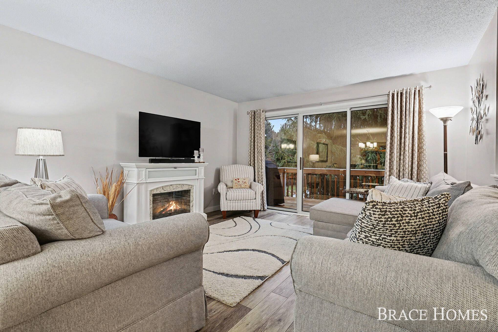 Grand Rapids, MI 49525,3369 Woodwind DR NE