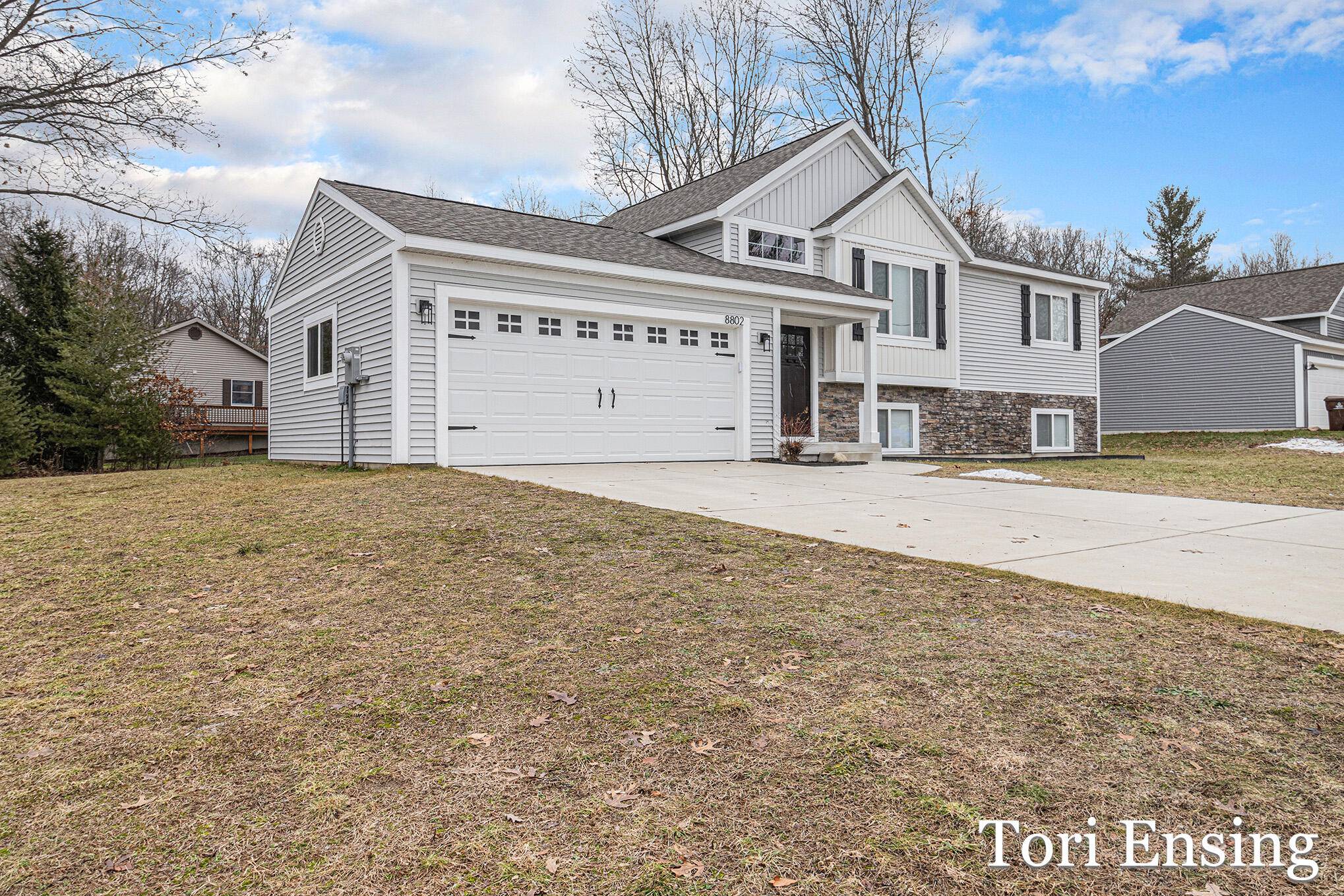 Howard City, MI 49329,8802 Huron DR