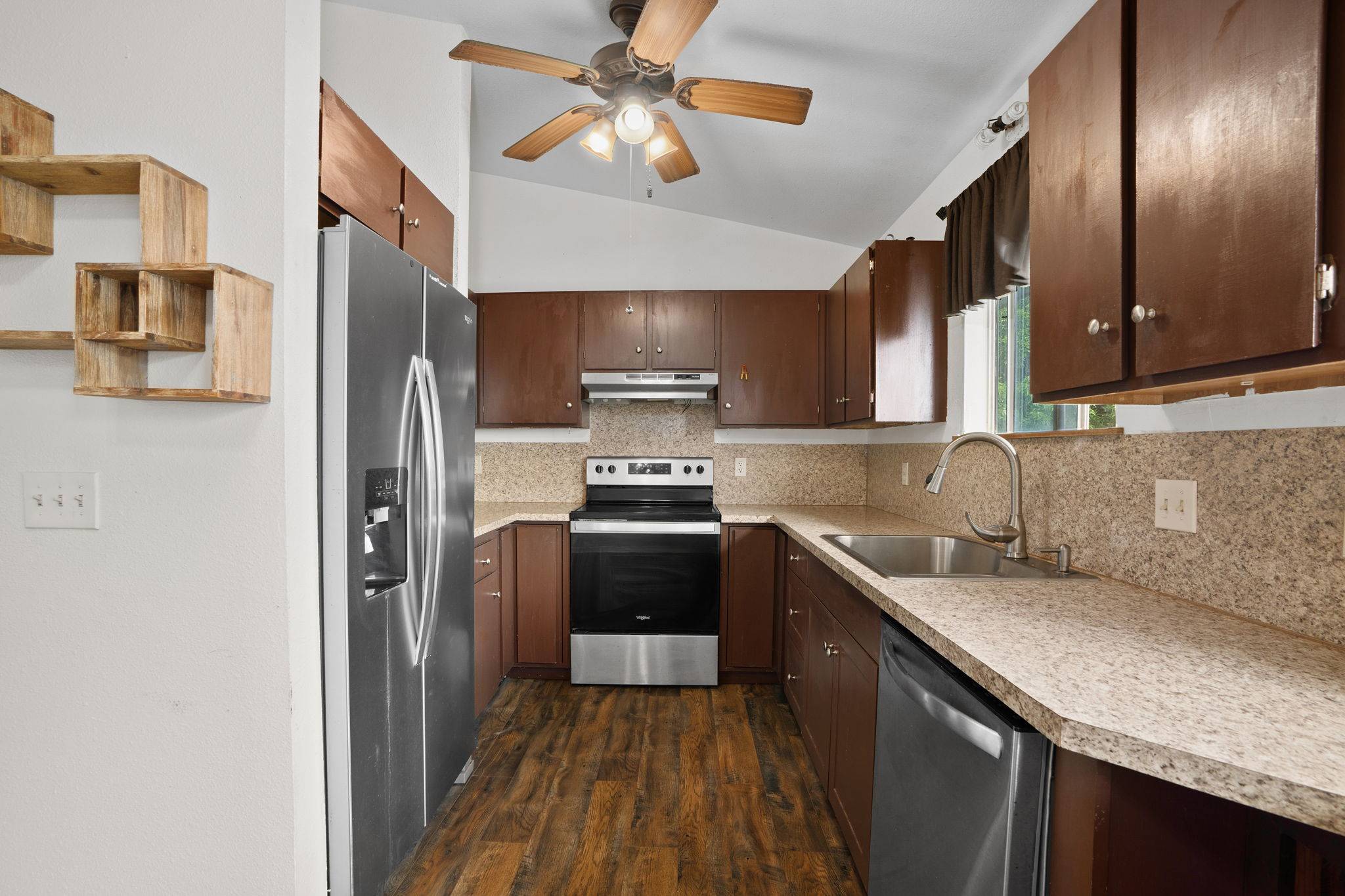 Kapaa, HI 96746,5426 OLOPUA ST