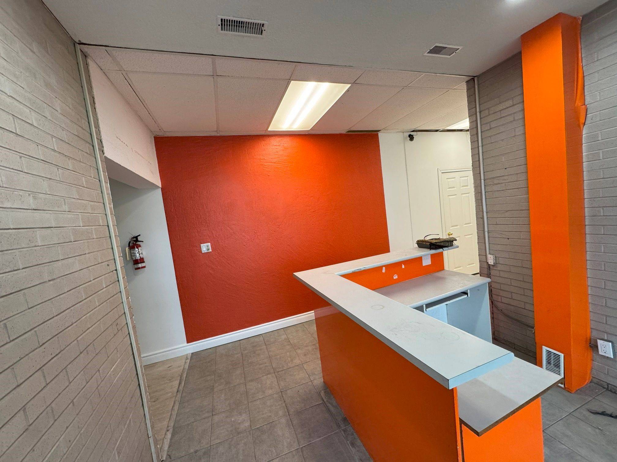 Toronto E04, ON M1P 3A9,228 Midwest RD