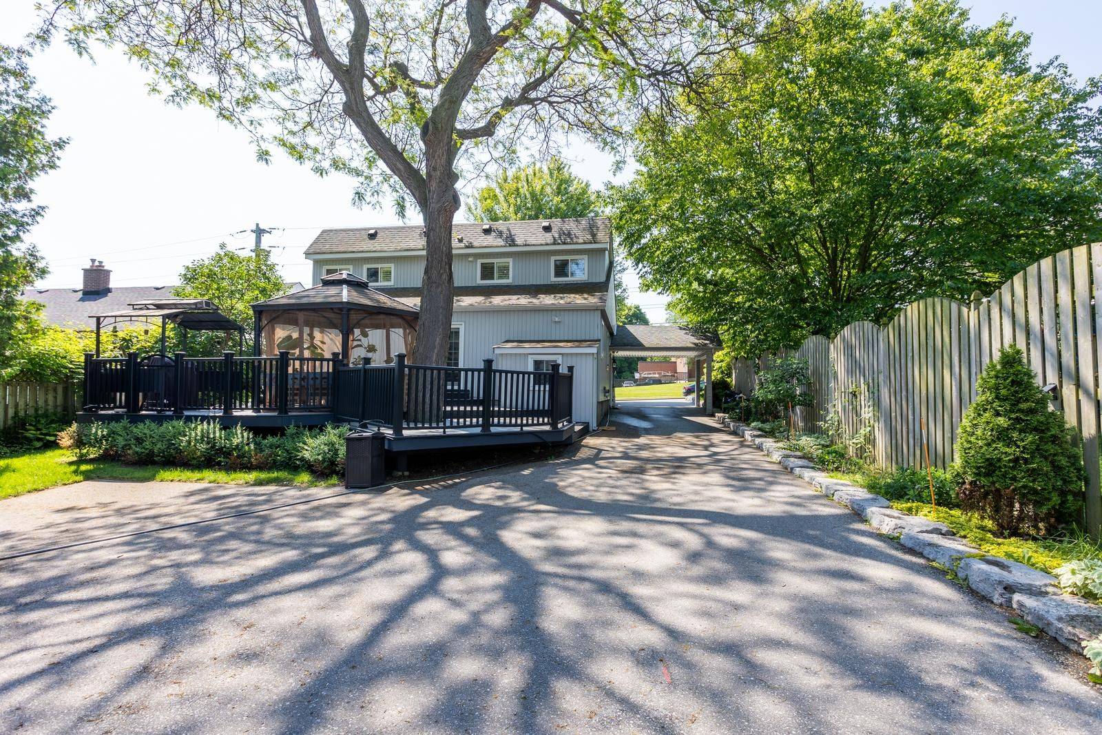 Clarington, ON L1C 1Y1,4 Concession ST E