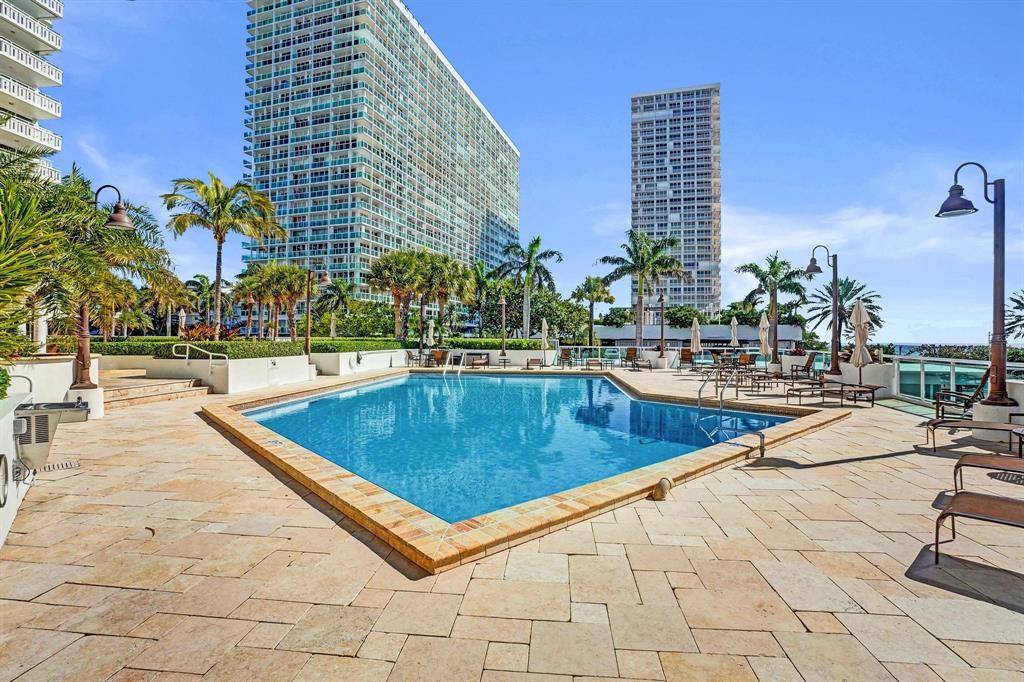 Fort Lauderdale, FL 33316,2000 S Ocean Dr #305