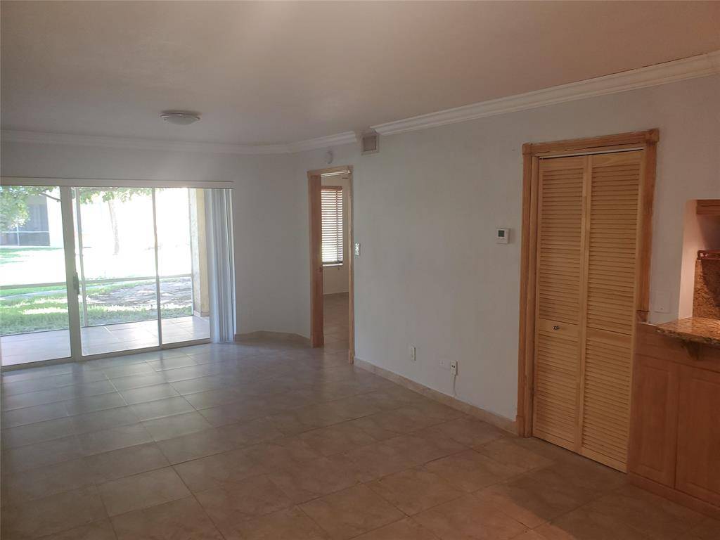 Coral Springs, FL 33071,1046 Coral Club Dr