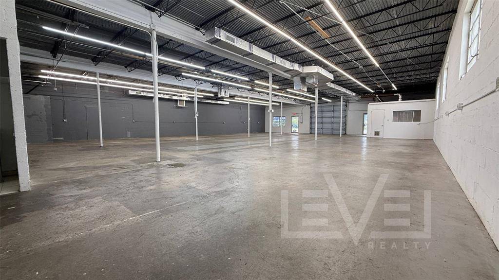 Oakland Park, FL 33334,3930 NE 5th Ave