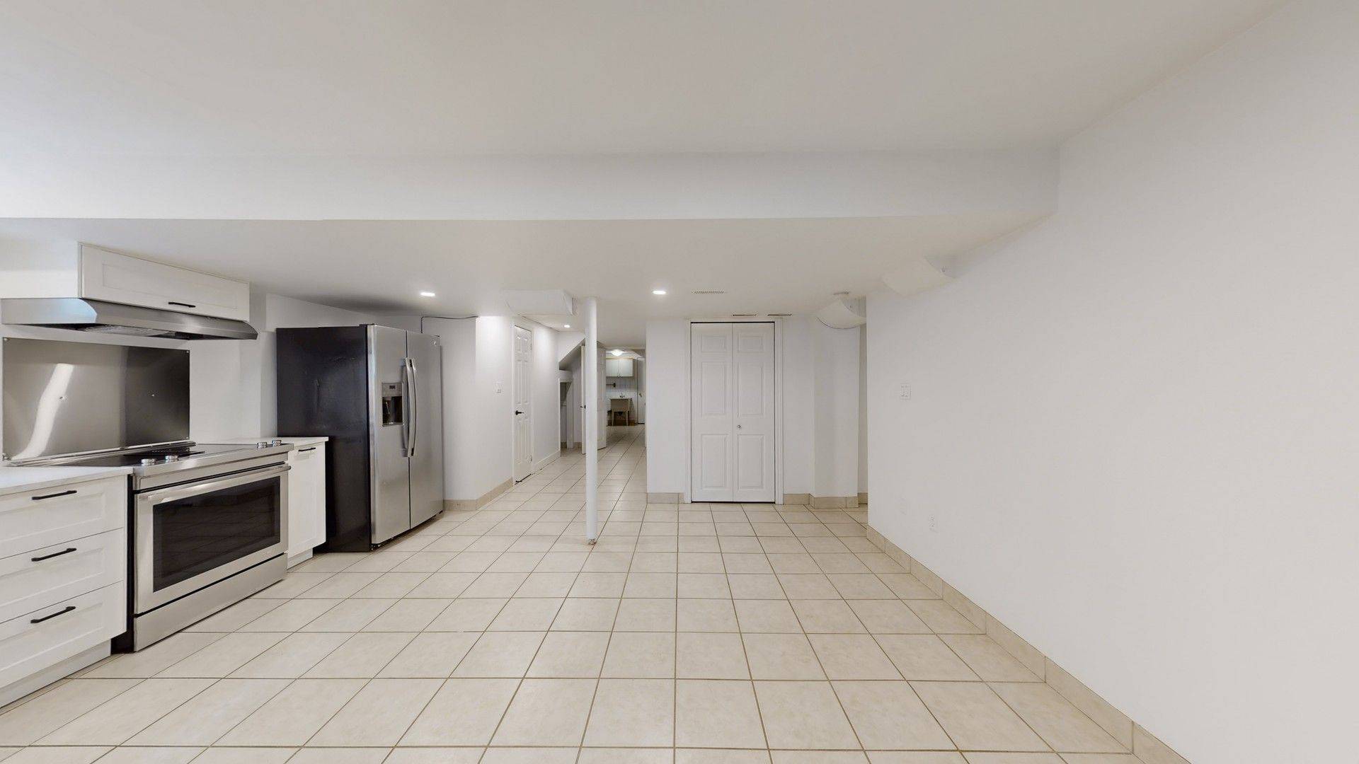 Aurora, ON L4G 7P4,70 Earl Stewart DR #Basement