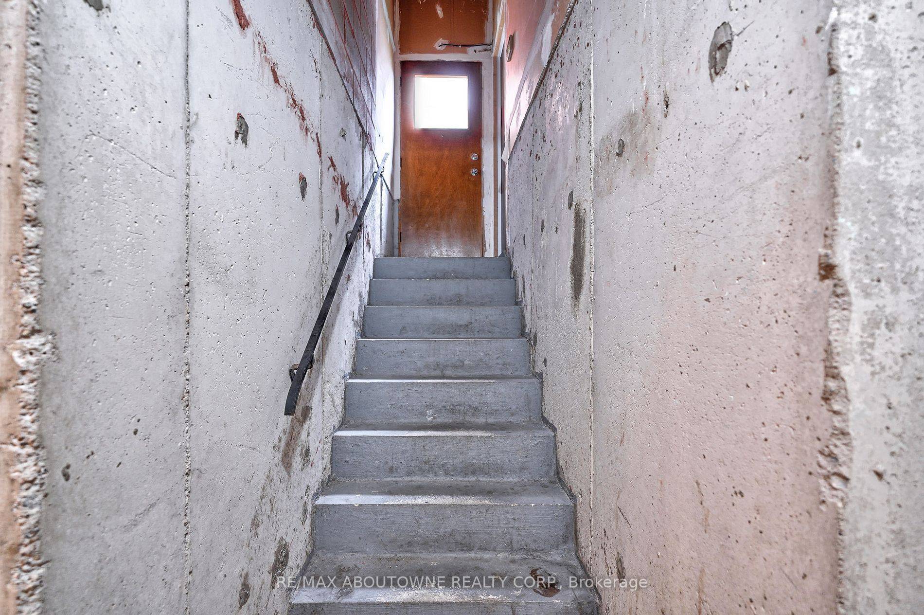 Vaughan, ON L4L 6E6,104 Cabinet CRES