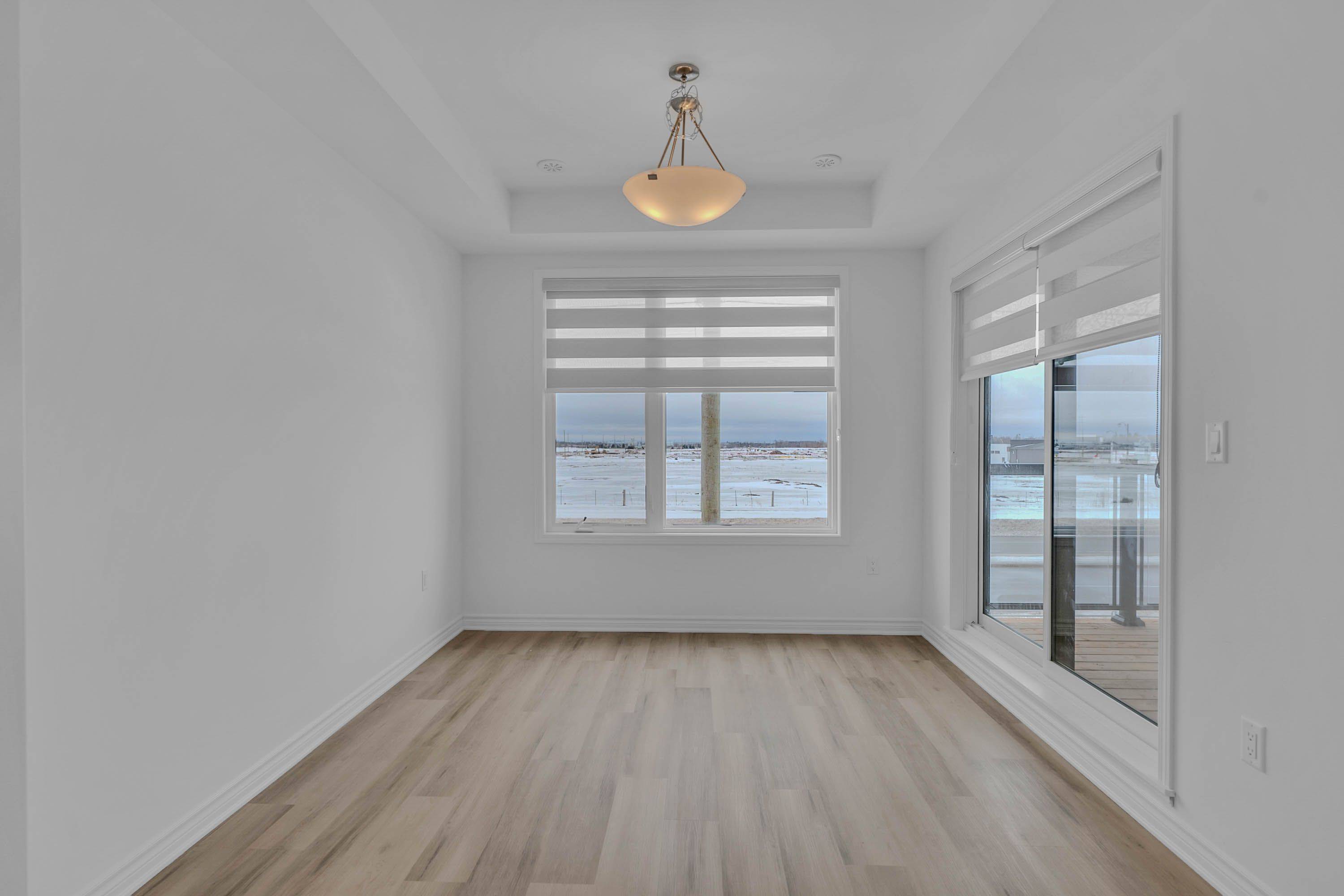 Barrie, ON L9J 0G5,116 Pearen LN