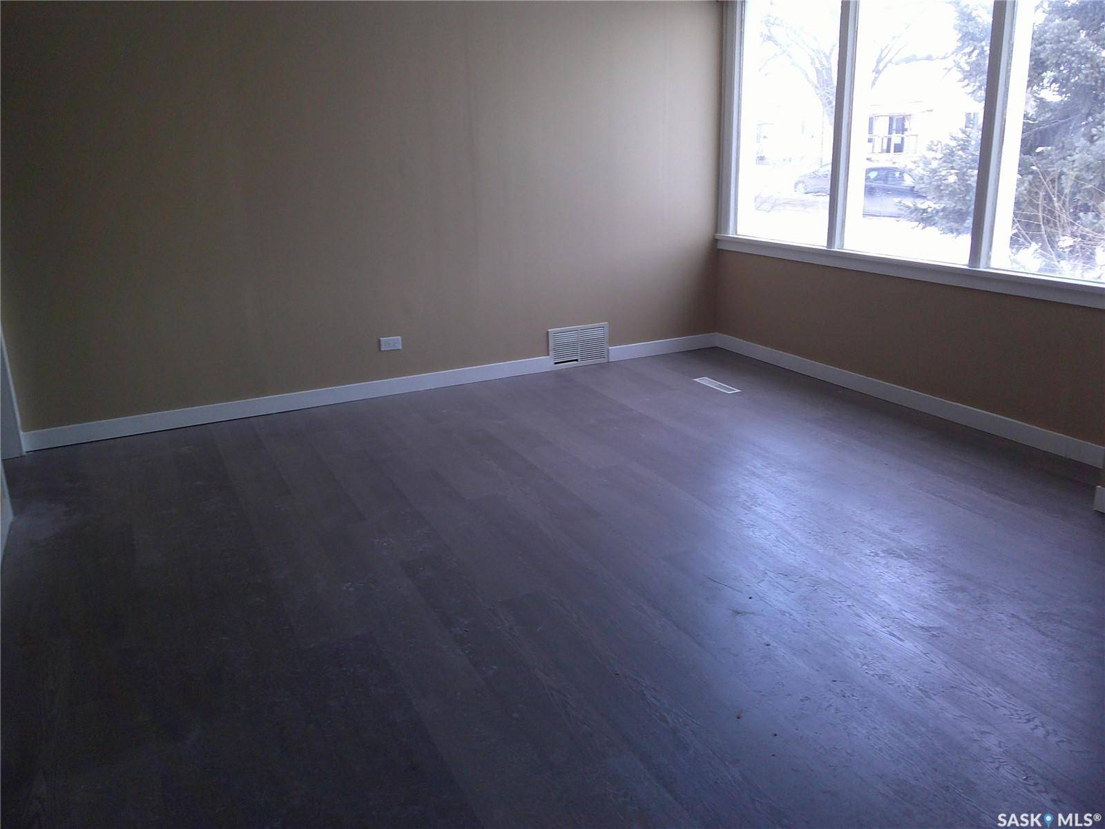 Regina, SK S4T 5B9,1268 McIntosh STREET