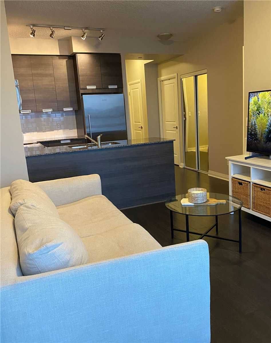 Mississauga, ON L5R 3P5,55 Eglinton AVE W #905