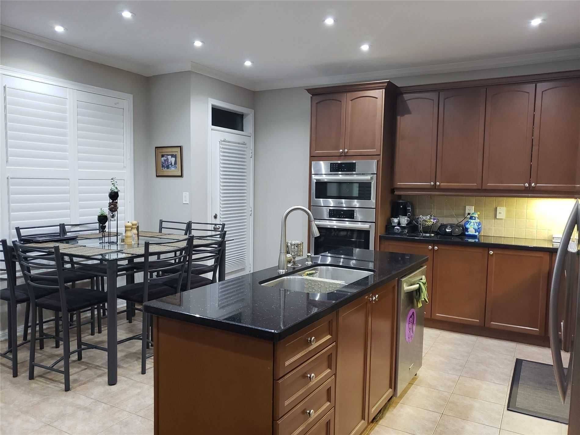 Milton, ON L9T 7N2,314 Pringle AVE #Upper