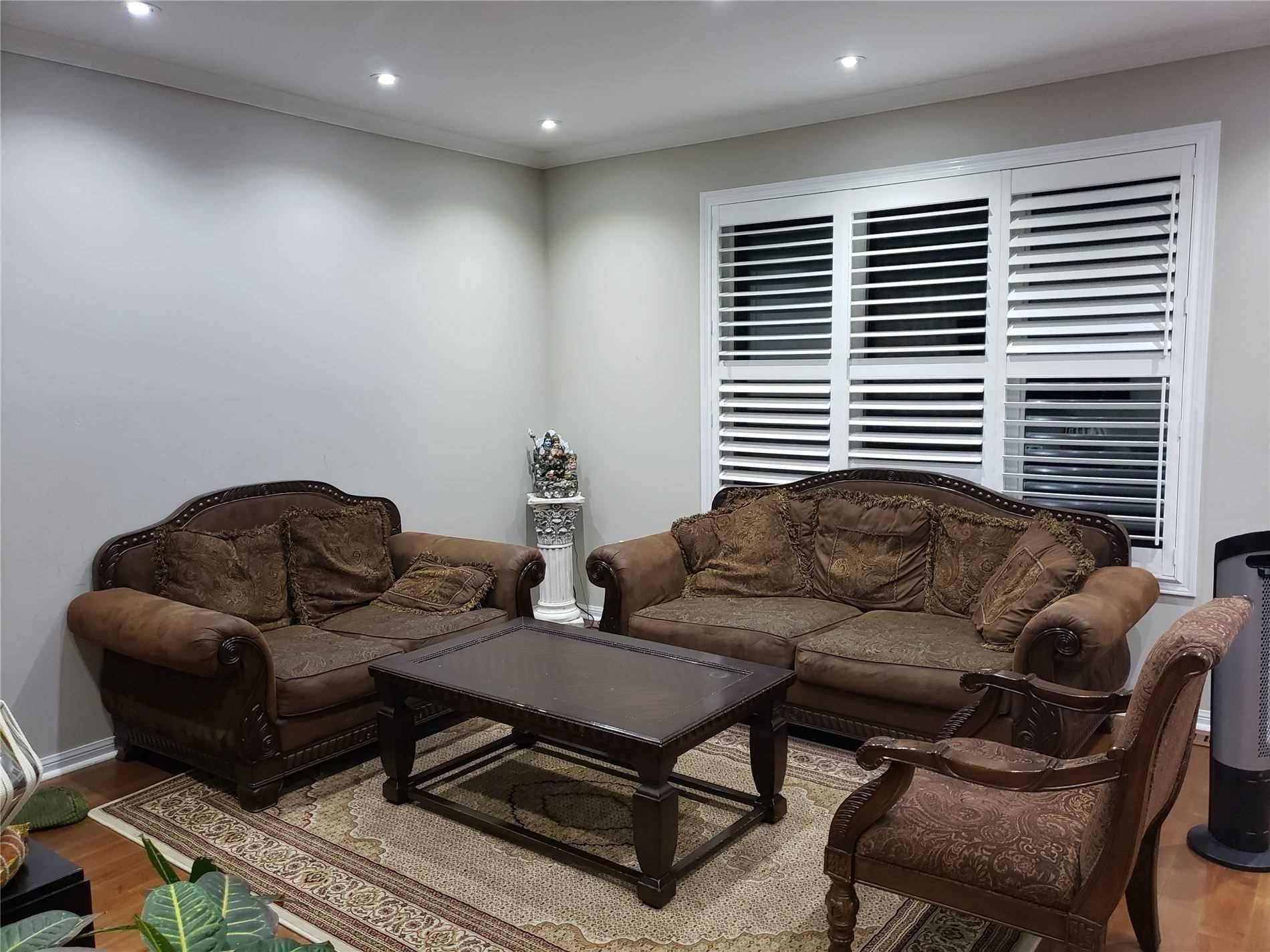 Milton, ON L9T 7N2,314 Pringle AVE #Upper