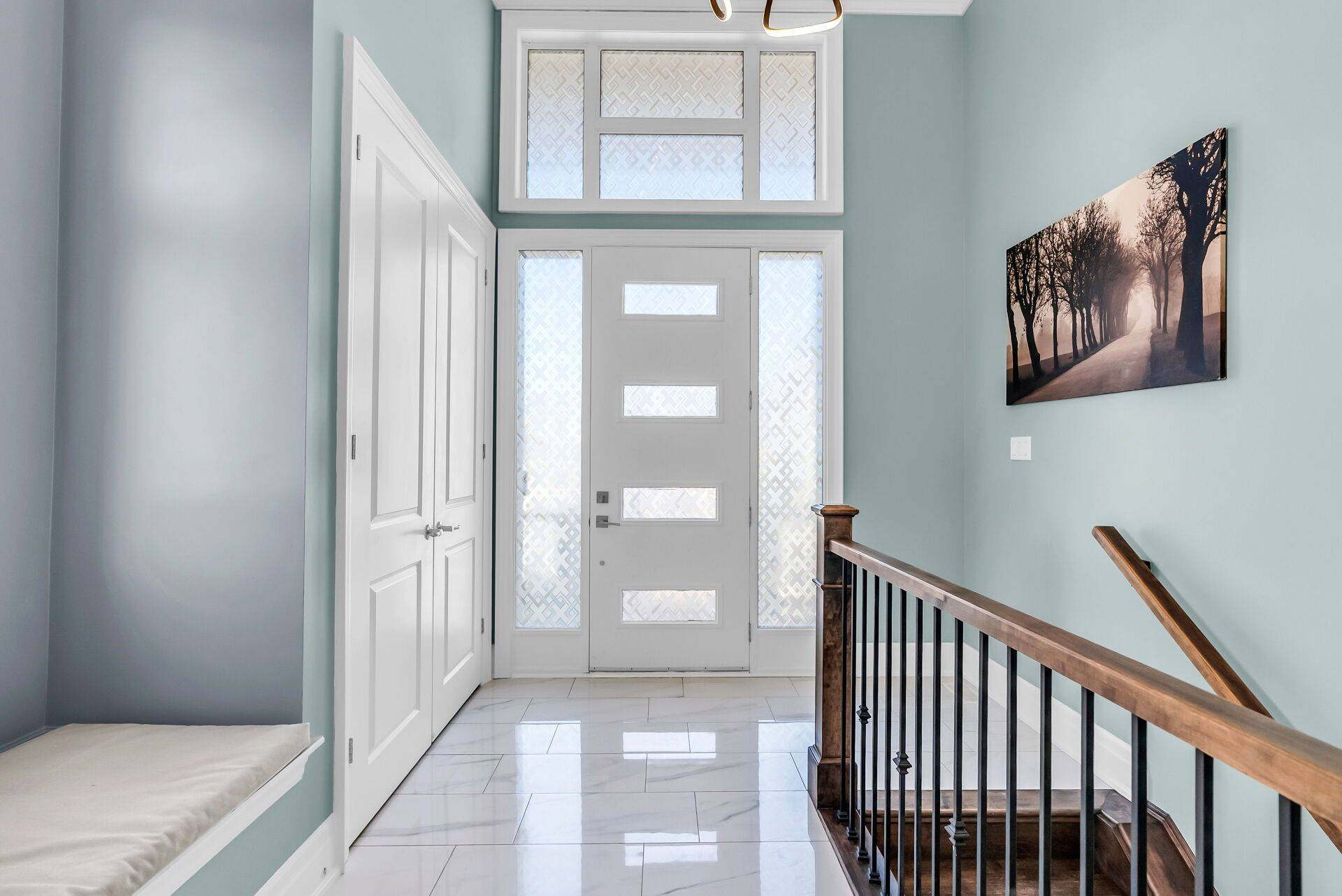 Oakville, ON L6H 3S3,1417 Varelas Passage