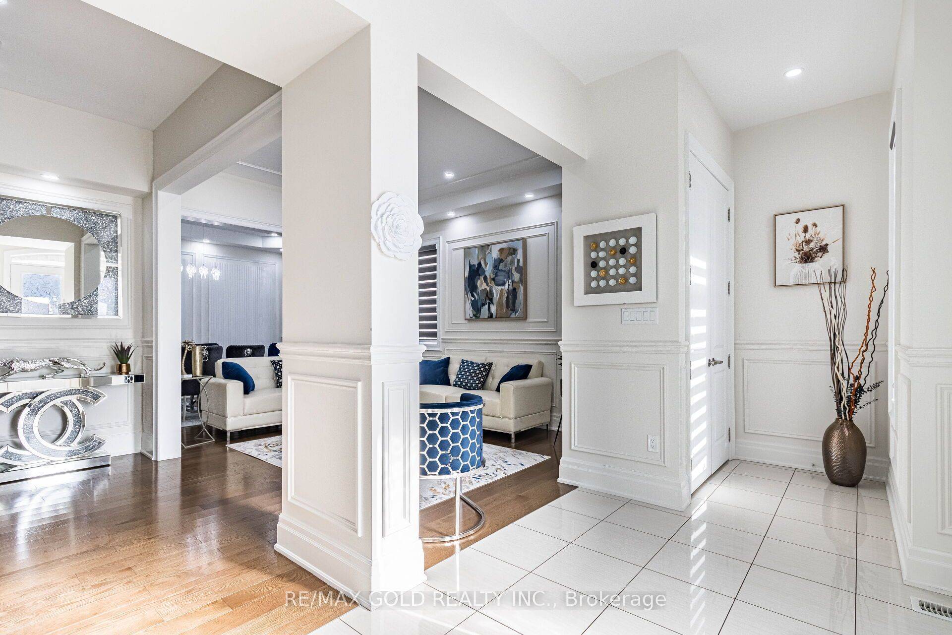 Brampton, ON L6P 4E4,28 Cloverhaven RD