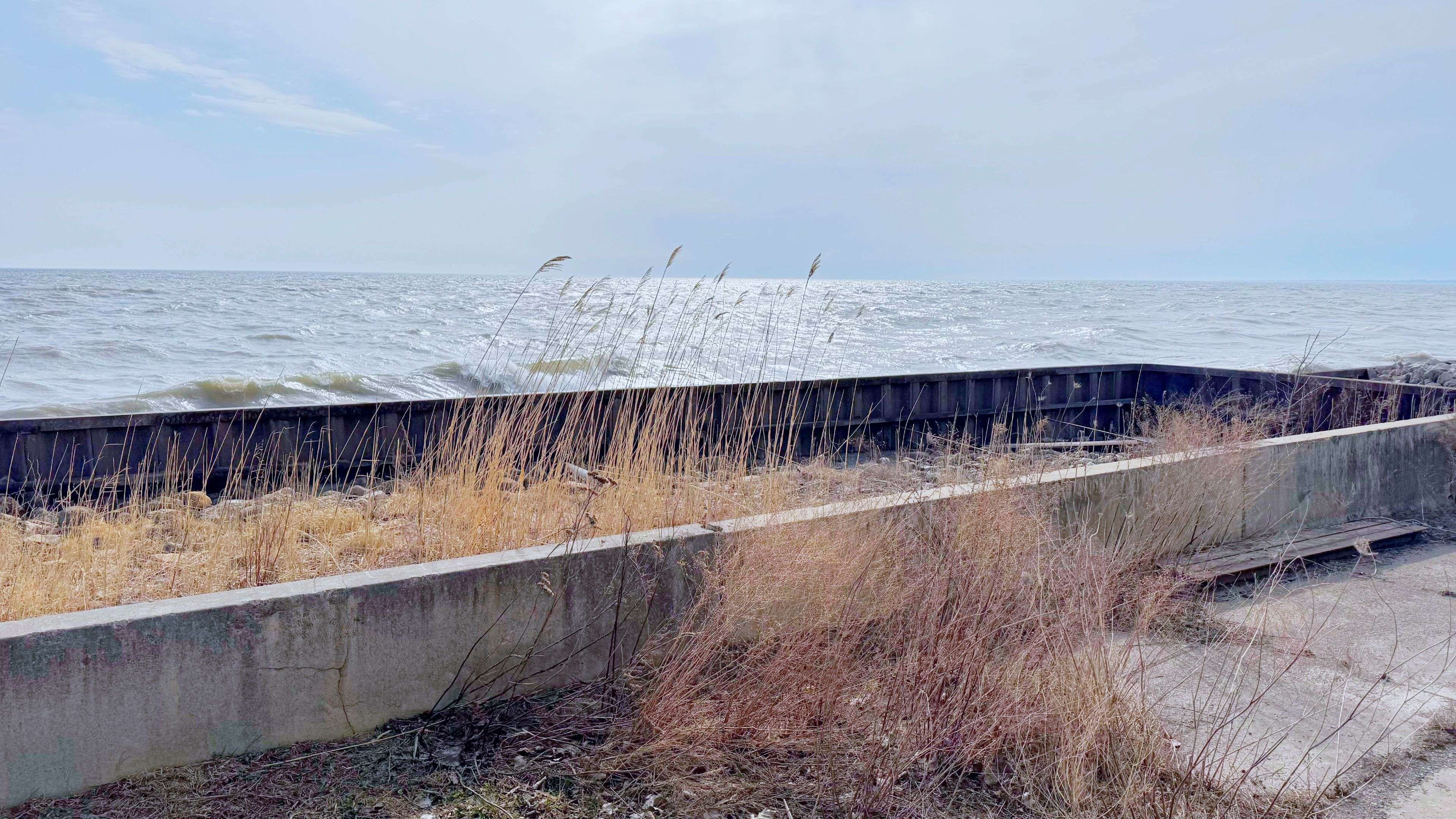 Chatham-kent, ON N0P 1A0,18080 Erie Shore DR