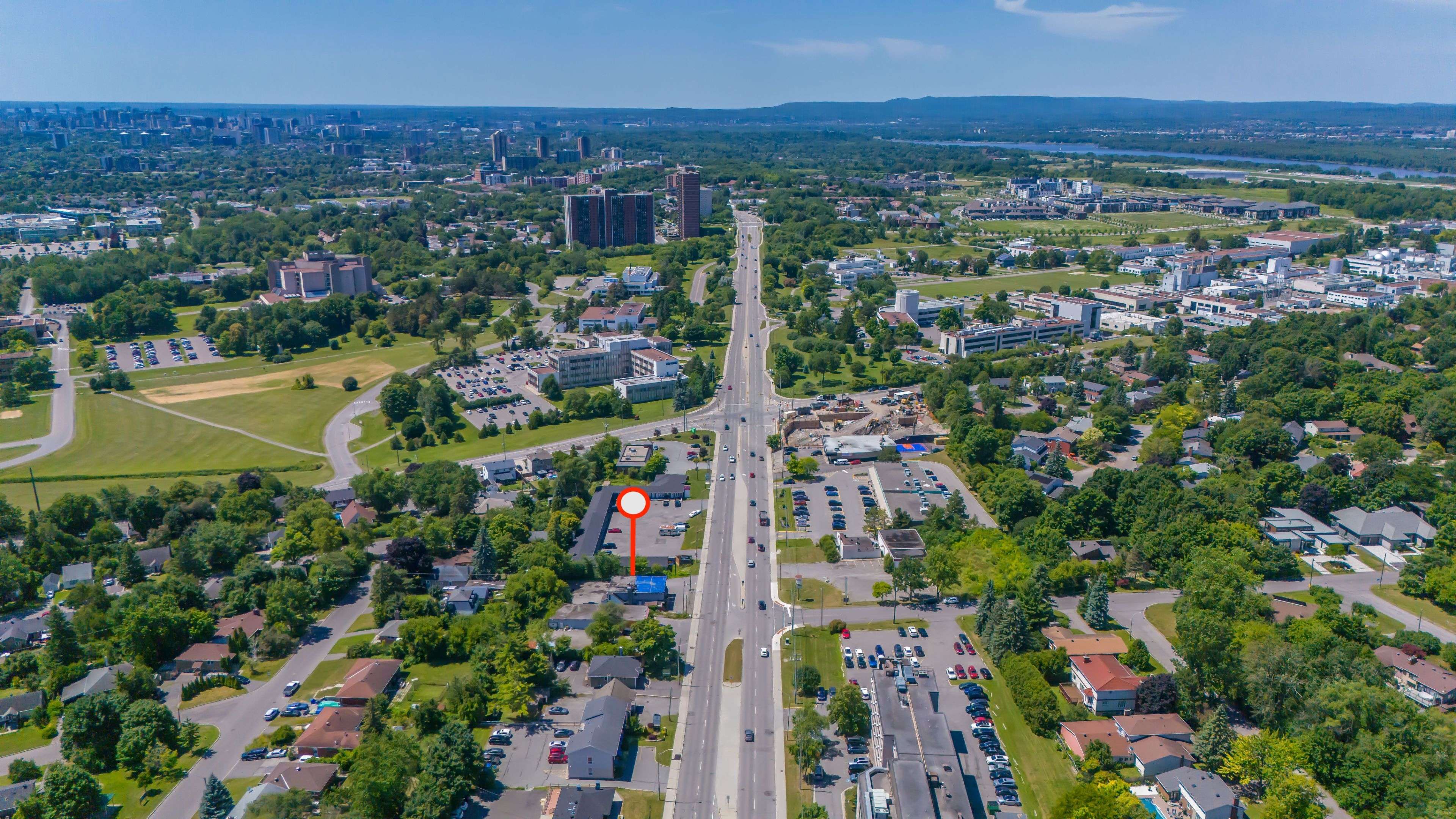 Beacon Hill North - South And Area, ON K1J 6N5,1690 Montreal RD