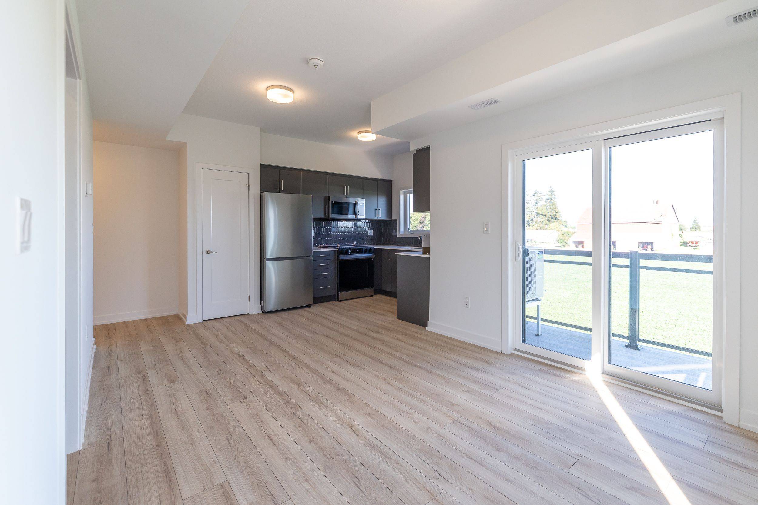 Centre Wellington, ON N1M 2W3,940 St.David ST N #60