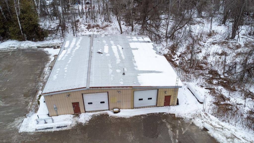 Cavan Monaghan, ON K9J 6Z9,1970 Brown Line