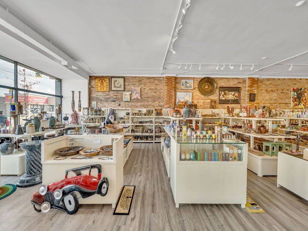 Hamilton, ON L8H 3Z8,265 Ottawa ST N #Unit 2